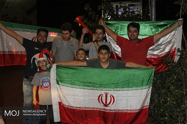 جشن صعود به جامجهانی در روزنامهها