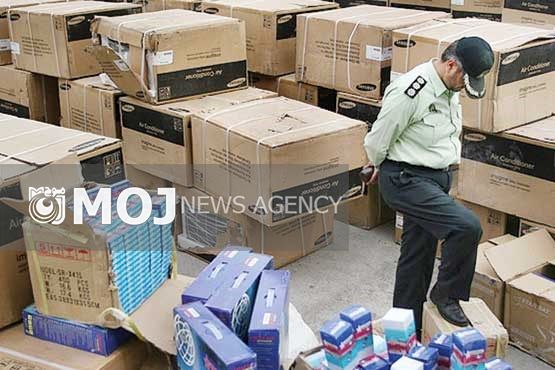 توقیف محموله های قاچاق لوازم خانگی در فارس