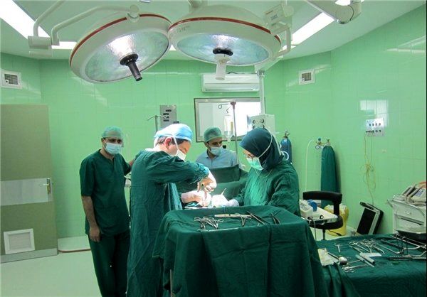انجام 10 هزار عمل جراحی چشم بیمارستان امام خمینی (ره) کرمانشاه