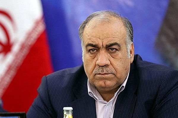 عملیات آواربرداری از روز گذشته آغاز شده است