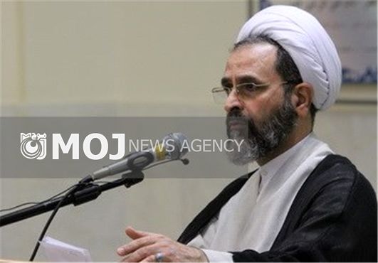 طلاب با الگوپذیری از چهره های ماندگار تحصیل را آغاز کنند