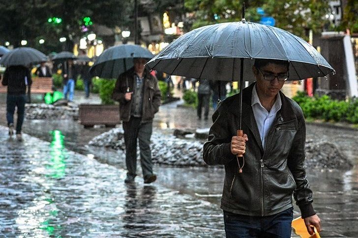 هوای کرمانشاه تا آخر هفته بارانی و سرد میشود