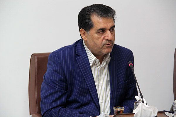 باید در مناطق پنجگانه شهرداری رشت مراکز خرید احداث شود