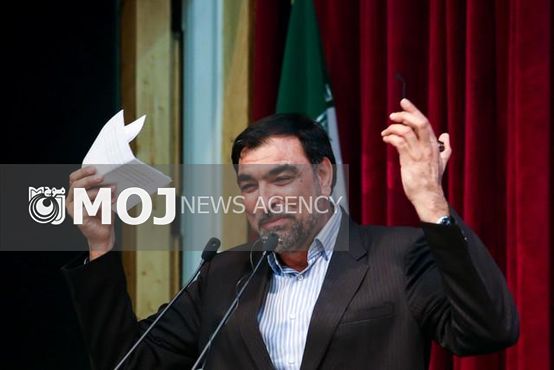 در مرز سکته کاغذ را حذف کردم