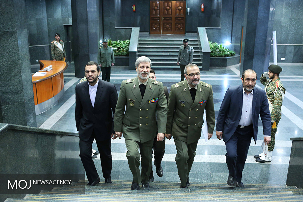 دیدار معاون سیاسی راهبردی وزارت دفاع ملی افغانستان با وزیر دفاع ایران