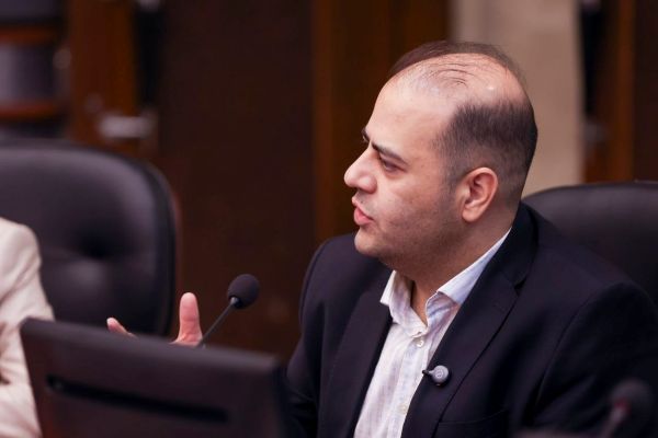 معاون عمرانی شرکت عمران آب و خدمات شهری کیش