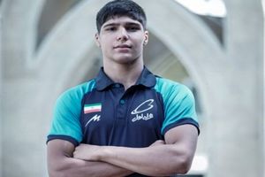 کشتی گیر نونهال شیرازی قهرمان آسیا شد