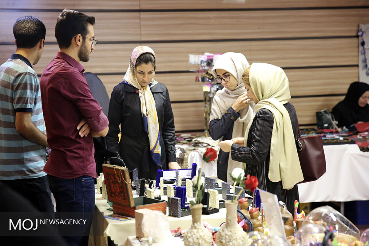  نمایشگاه زنان و تولید ملی