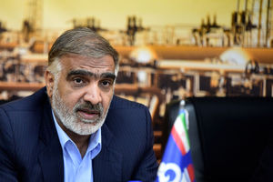 بخش‌های عملیاتی صنعت نفت و گاز خط مقدم تولید ثروت و انرژی برای کشور است