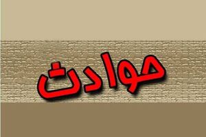 حادثه برخورد مینی بوس حامل کارکنان معدن با  کامیون در استان فارس، یک کشته و 12 مصدوم  برجای گذاشت