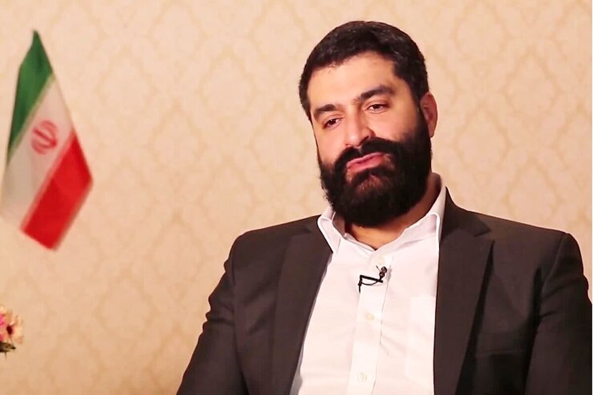 شاهین صادقی نسب