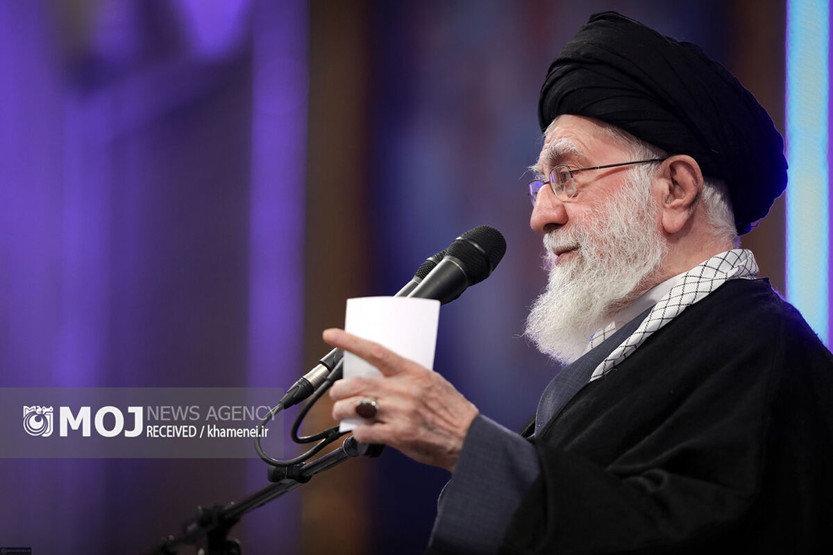 دیدار خانواده شهدای اقتدار با رهبر انقلاب در روز میلاد امیرالمومنین علیه‌السلام