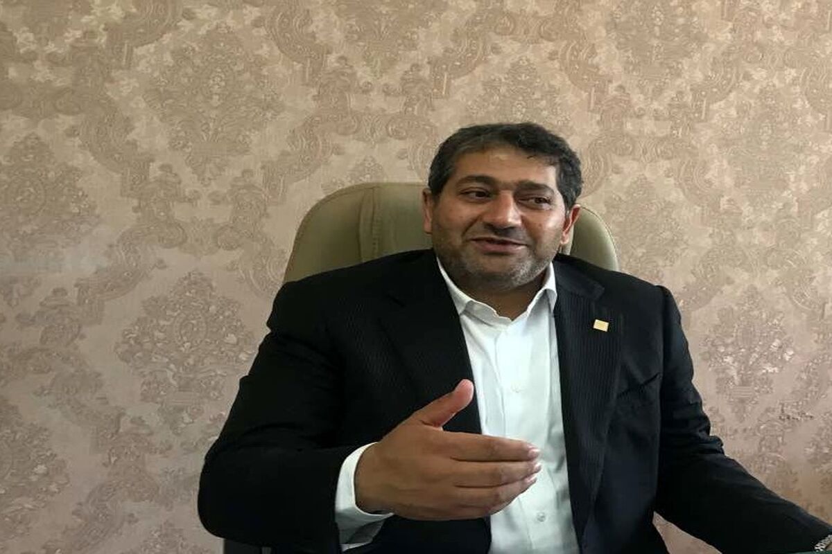 نستور درخشنده پور