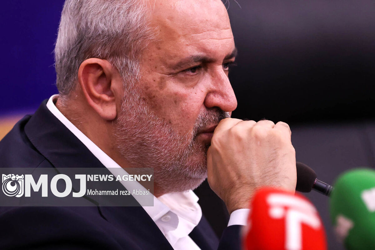 نشست خبری وزیر صنعت ، معدن و تجارت