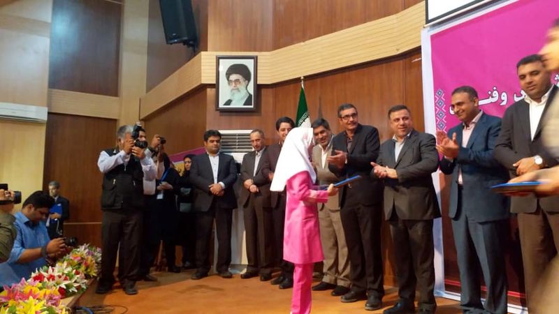 تجلیل از 38 دانش آموز برگزیده در جشنواره استانی پژوهش و فناوری