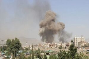 حمله هوایی عربستان به صنعا و چندین منطقه یمن