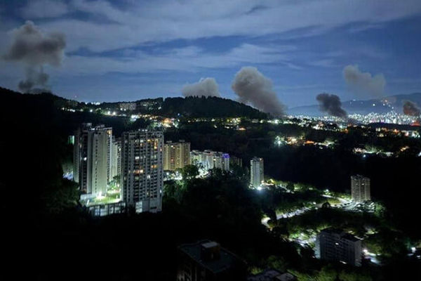 ونزوئلا مورد حمله قرار گرفت/ سکوت ارتش آمریکا درباره نقش احتمالی