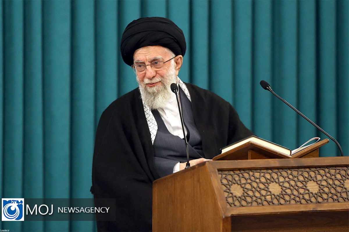 محفل انس با قرآن کریم در اولین روز ماه مبارک رمضان با حضور رهبر انقلاب