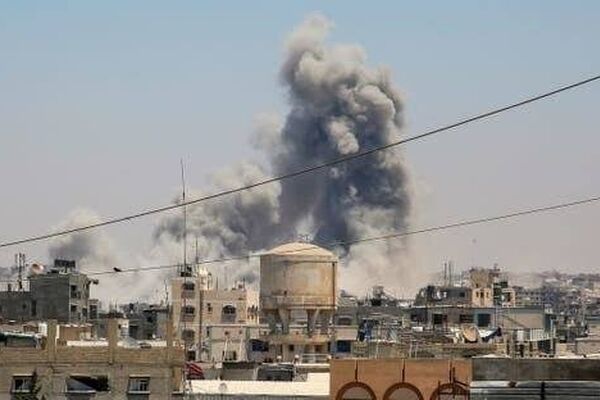 دیرالبلح در مرکز غزه هدف بمباران ارتش اسرائیل قرار گرفت
