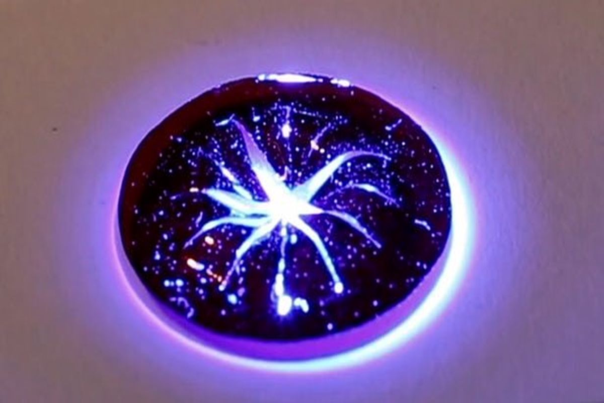 عنبیه مصنوعی