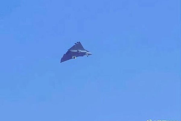 جنگنده نسل ششمی چین بار دیگر پرواز کرد