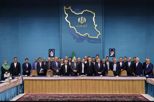 وزیر اقتصاد فرماندهی اصلاحات در گمرک و بنادر را بر عهده بگیرد