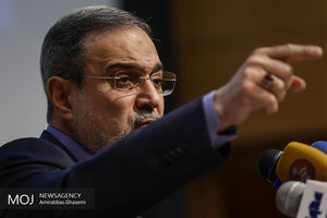 فضای گفتمانی و تعامل با جامعه و رسانه‌ها باید گسترش یابد