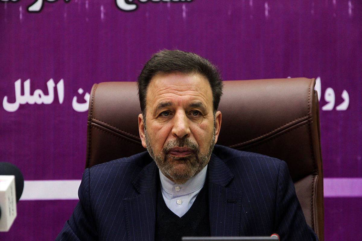 محمود واعظی