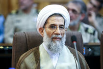 نیروهای مسلح وظیفه جلوگیری از براندازی نظام را برعهده دارند