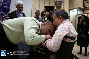 تجلیل از آزادگان فاتب