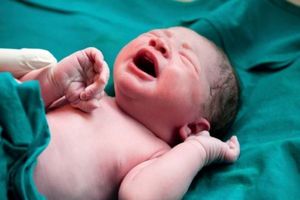 مادر باردار در منطقه سخت گذر گتوند نجات یافت