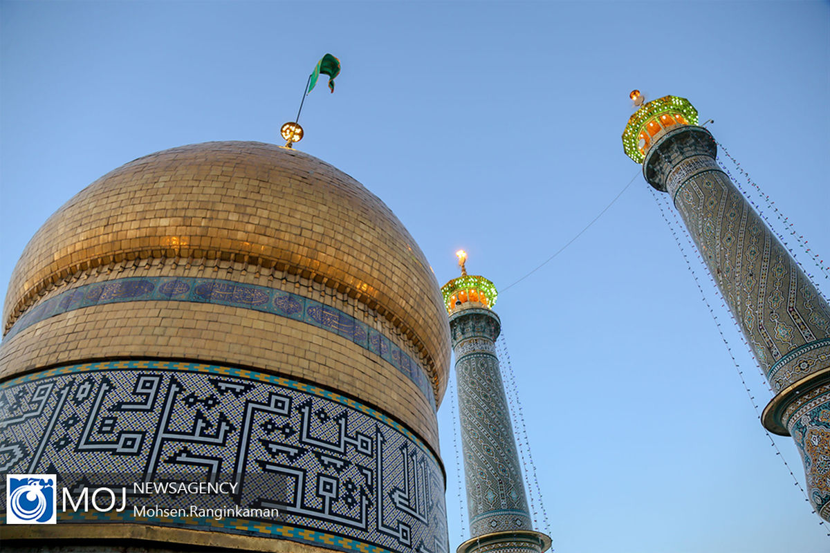 اهتزاز پرچم گنبد حرم عبدالعظیم حسنی(ع)