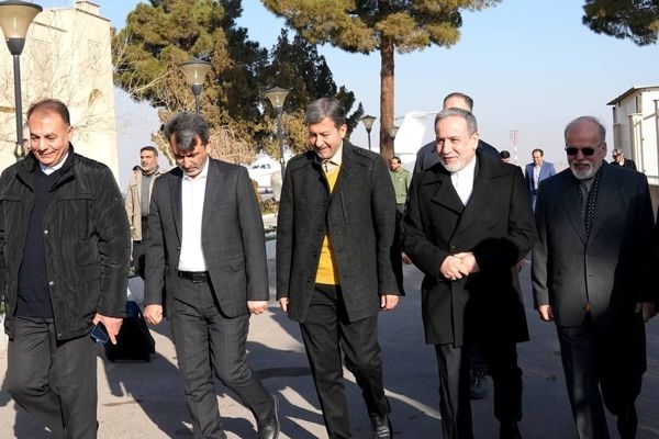 گذر تجار اصفهان با حضور وزیر امور خارجه افتتاح شد