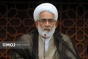 اگر خدمت به مردم در اولویت باشد، شاهد بسیاری از آسیب‌های اجتماعی و مشکلات موجود نخواهیم بود