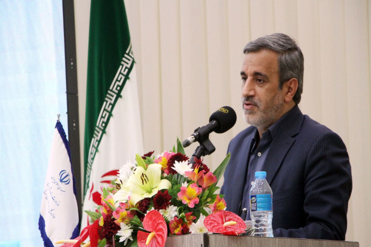 آیینی