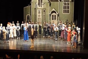 اجرای نمایش موزیکال مری پاپیز پایان یافت / پایبندی به اجرای تعهدات به علاقمندان