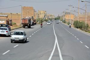 خط کشی معابر شهری میبد با هزینه 2 میلیارد و 800 میلیون تومان انجام شد