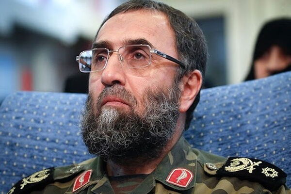 سردار باقرزاده به صلیب سرخ جهت پیگیری وضعیت خلبانان ایرانی اسیر نامه نوشت