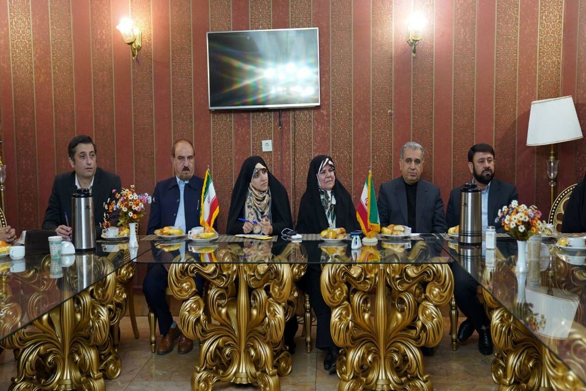 بهروزآذر معاون رئیس‌جمهور در امور زنان و خانواده