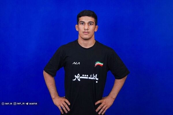 علیرضا رضایی قهرمان کشتی فرنگی نوجوانان جهان شد