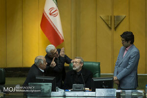 مگر می‌تواند قانون را اجرا نکند / بی‌جا کرده‌اند که چنین حرفی می‌زنند