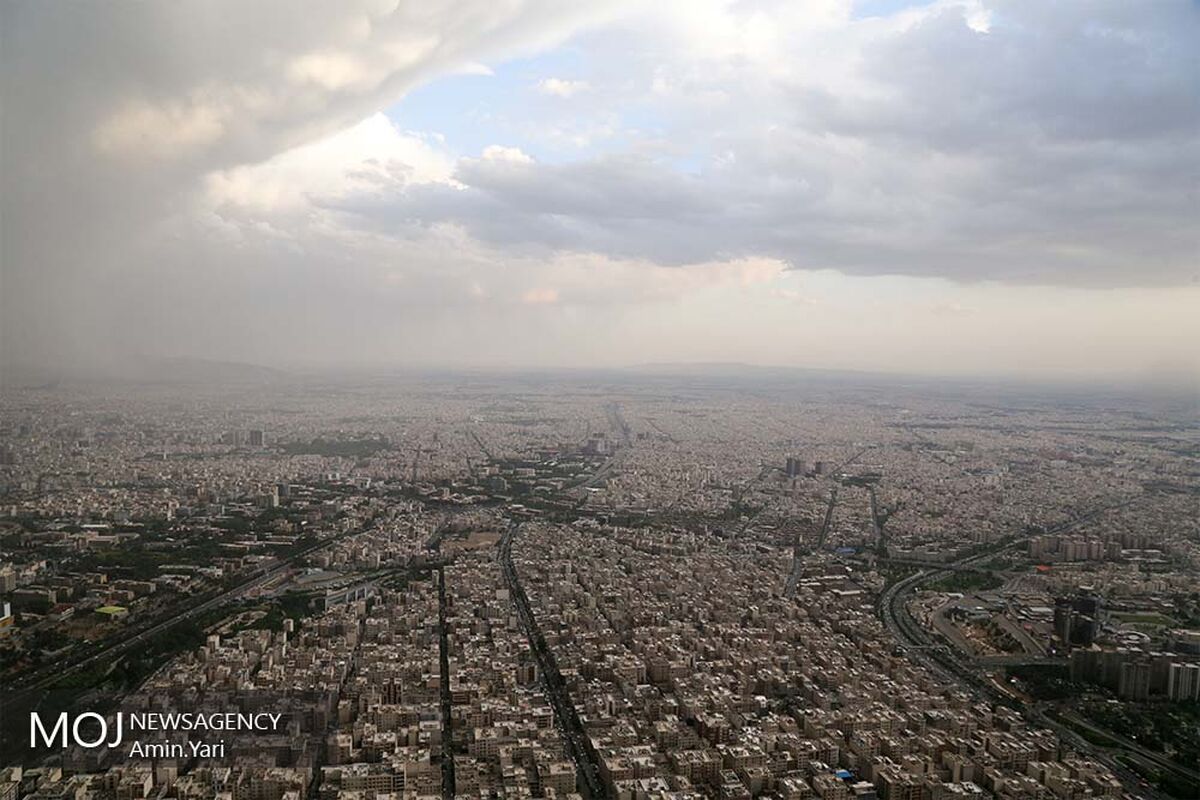 نمای شهر تهران از بالای برج میلاد