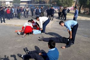 برگزاری پدافند غیر عامل در مدارس بوموسی