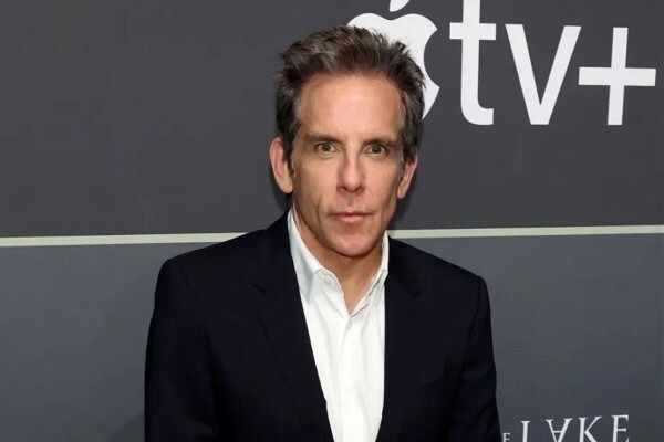 کمدین‌ها در فضای سیاسی عقب‌نشینی نکنند