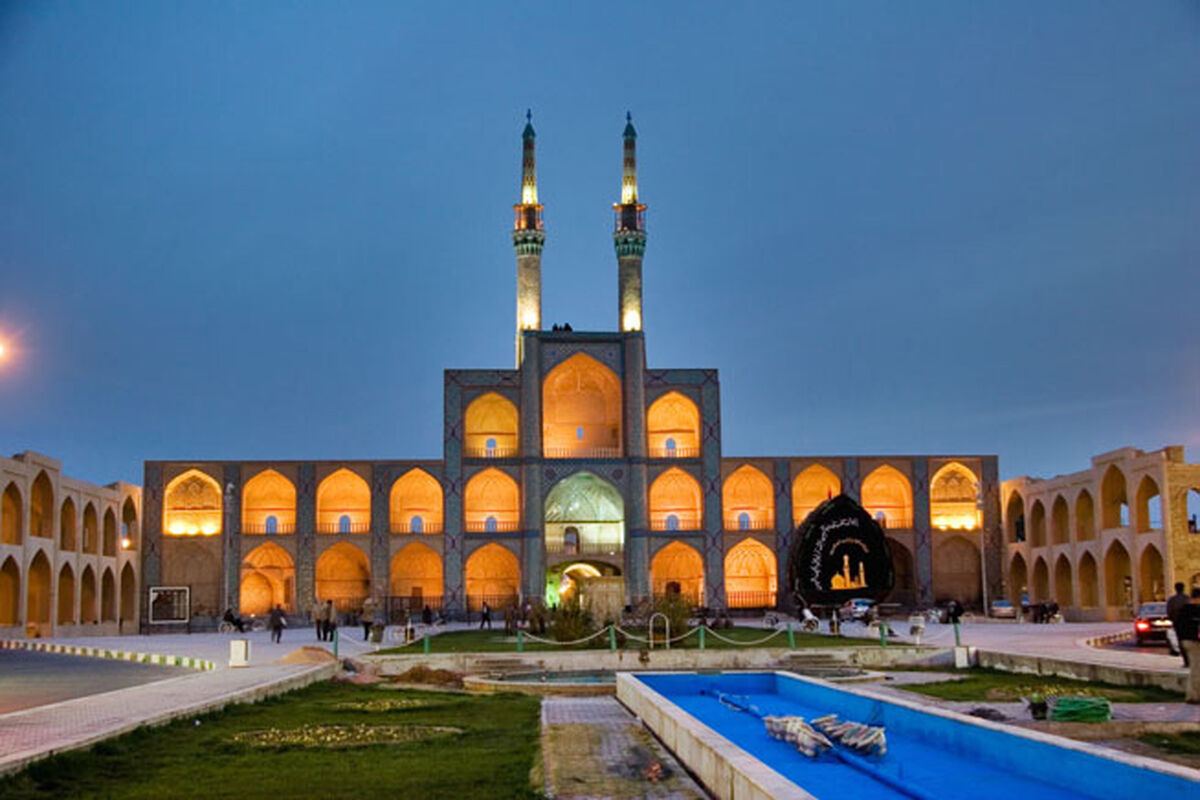 میدان امیر چقماق یزد
