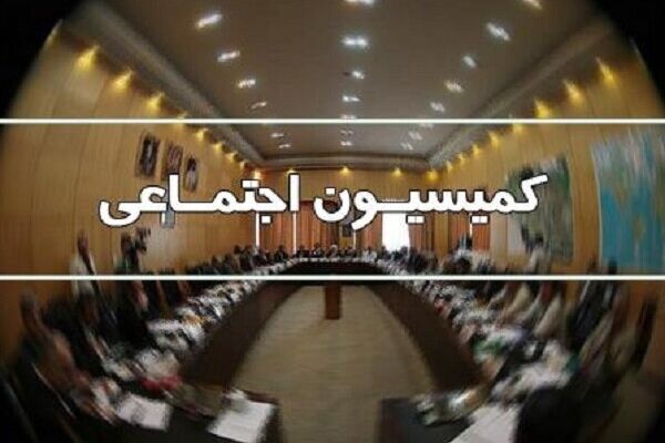 پوشش بیمه رایگان شامل زنان سرپرست خانوار در روستاها می‌شود
