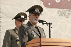 ایران در تجهیزات دفاعی بی‌نیاز است