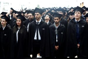 بیش از نیمی جوانان عرب در فکر مهاجرت هستند 