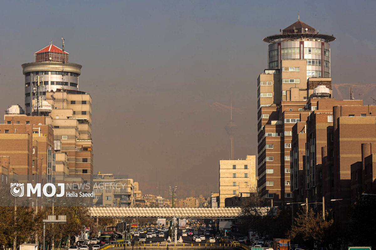 روزهای پر ترافیک آلوده  شهر تهران