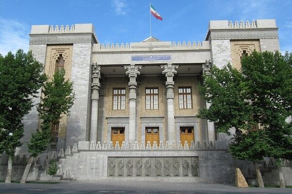 جامعه بین‌المللی نباید از جنایات جنگی آمریکا و اسرائیل به سادگی عبور کند